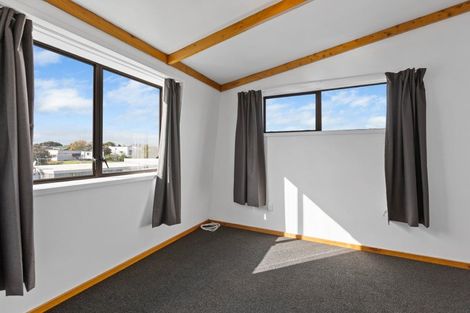 Photo of property in 44 Park Lane, Waitara, 4320