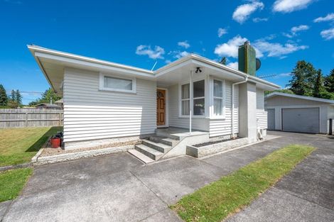 Photo of property in 35 Martin Street, Utuhina, Rotorua, 3015