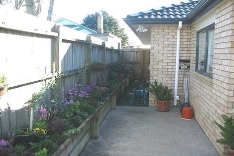 Photo of property in 14 Albert Street, Pukekohe, 2120