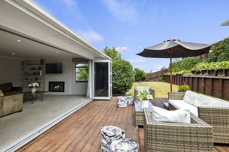Photo of property in 116 Belt Road, New Plymouth, 4310