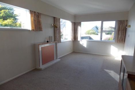 Photo of property in 78 Tauhinu Road, Miramar, Wellington, 6022