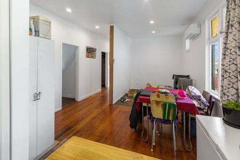 Photo of property in 1 Brunswick Road, Aramoho, Whanganui, 4500