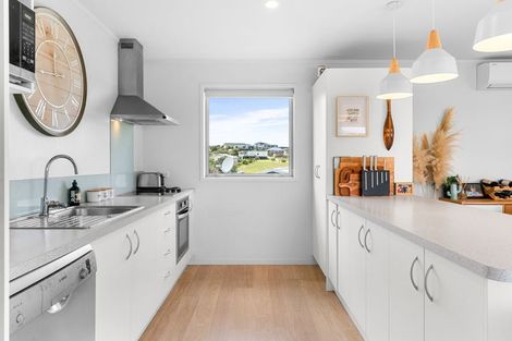 Photo of property in 14 Parklands Avenue, Mangawhai Heads, Mangawhai, 0505