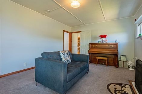 Photo of property in 409 Foxton Shannon Road, Foxton, 4893