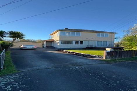 Photo of property in 12 Denz Street, Maeroa, Hamilton, 3200