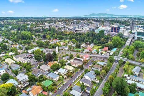 Photo of property in 13 Myrtle Street, Hamilton East, Hamilton, 3216