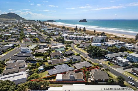 Photo of property in 10 Lee Street, Mount Maunganui, 3116