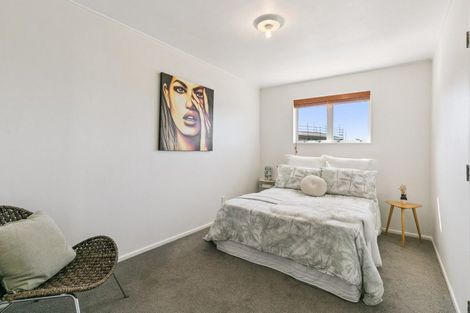 Photo of property in 5 Waitaha Way, Houghton Bay, Wellington, 6023