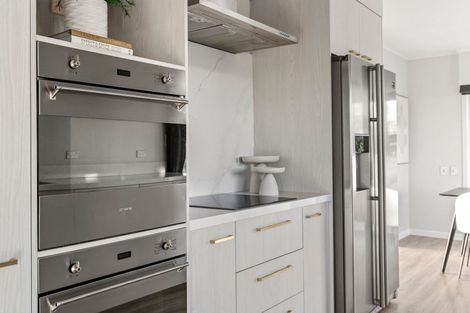 Photo of property in 47 Weld Street, Cambridge, 3434