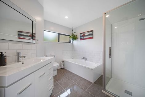 Photo of property in 51 Sefton Street, Belfast, Christchurch, 8051