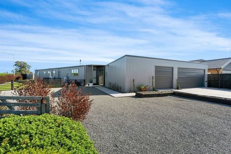 Photo of property in 1 Bellbird Place, Rolleston, 7614