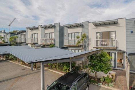 Photo of property in 17/8 Soljak Place, Mount Albert, Auckland, 1025