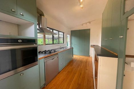 Photo of property in 62 Sylvan Crescent, Te Atatu South, Auckland, 0610