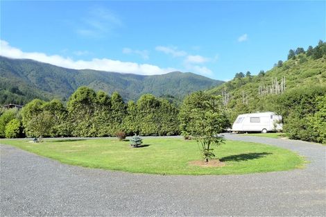 Photo of property in 102 Boons Valley Road, Waikawa, Picton, 7220
