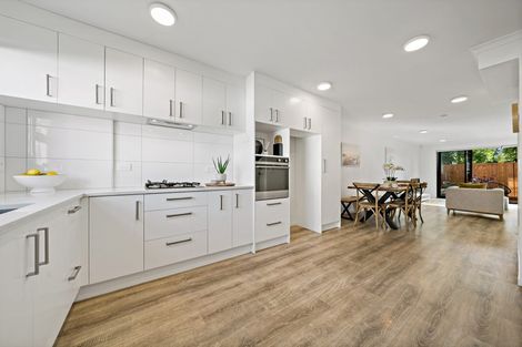 Photo of property in 19 Ti Kouka Lane, Sandringham, Auckland, 1025