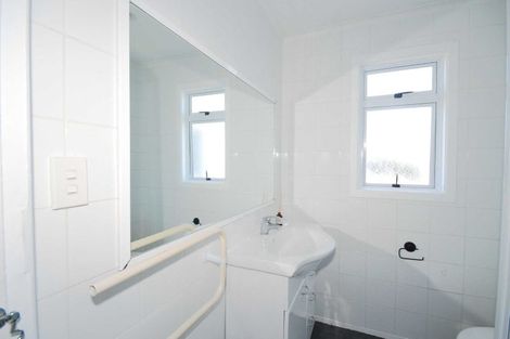 Photo of property in 51 Rogan Street, Mount Roskill, Auckland, 1041