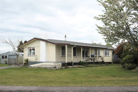 Photo of property in 44 Konene Street, Utuhina, Rotorua, 3015