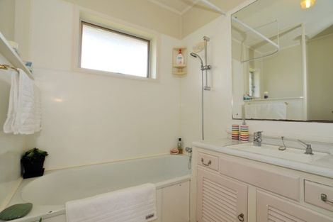 Photo of property in 1/11 Puriri Street, Takapuna, Auckland, 0622