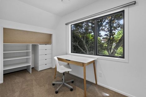 Photo of property in 40d Karina Road, Merrilands, New Plymouth, 4312