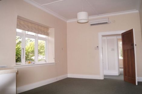 Photo of property in 18 Blacks Road, North East Valley, Dunedin, 9010