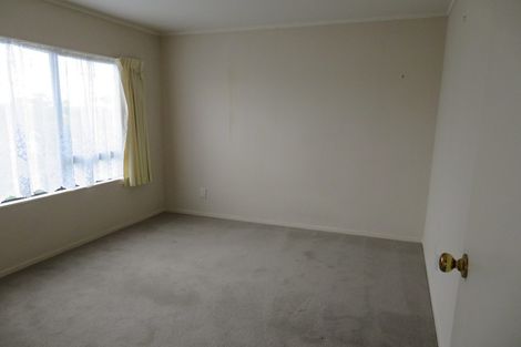 Photo of property in 36a Greenhill Crescent, Pakuranga, Auckland, 2010