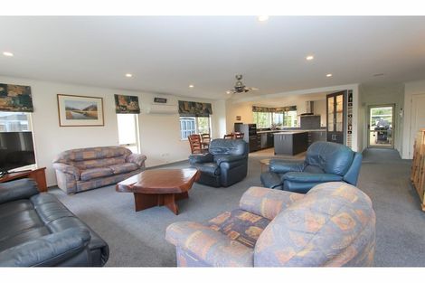 Photo of property in 10 Waterlea Green, Mayfield, Blenheim, 7201