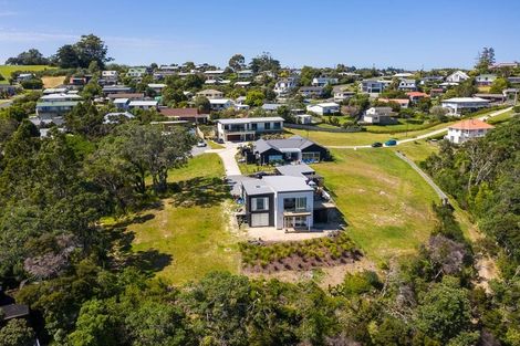 Photo of property in 3 Wendy Hood Way, Snells Beach, 0920