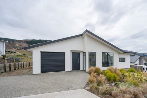 Photo of property in 25 Huntaway Close, Stoke, Nelson, 7011