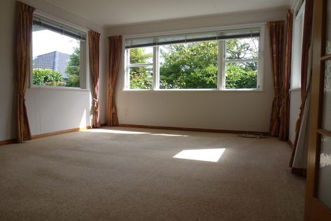Photo of property in 64 Newcastle Street, Hokowhitu, Palmerston North, 4410