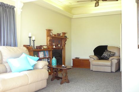 Photo of property in 30 Kerry Street, Alexandra, 9320