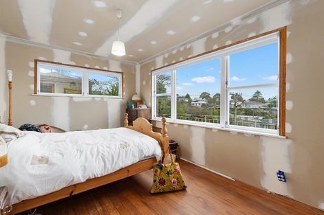 Photo of property in 25 Carey Street, Maeroa, Hamilton, 3200