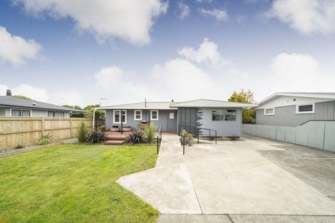 Photo of property in 79 Sutherland Crescent, Westbrook, Palmerston North, 4412