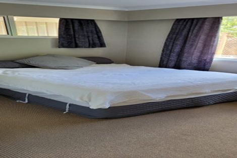 Photo of property in 147 Govett Avenue, Frankleigh Park, New Plymouth, 4310