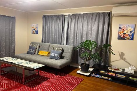 Photo of property in 24 Palmer Crescent, Silverstream, Upper Hutt, 5019