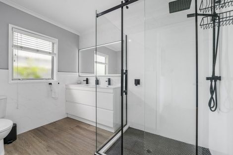 Photo of property in 15 Adler Drive, Ohauiti, Tauranga, 3112