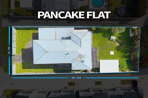 Photo of property in 45 Bodi Place, Te Atatu South, Auckland, 0610