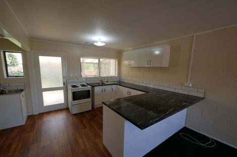 Photo of property in 4/31 Trentham Road, Papakura, 2110