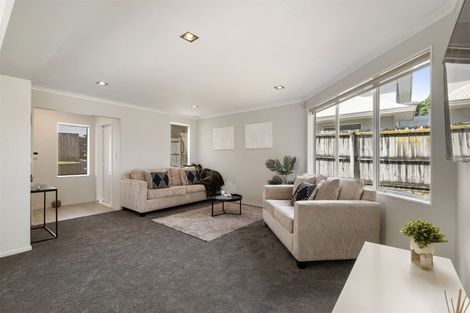 Photo of property in 116a Forrest Hill Road, Forrest Hill, Auckland, 0620