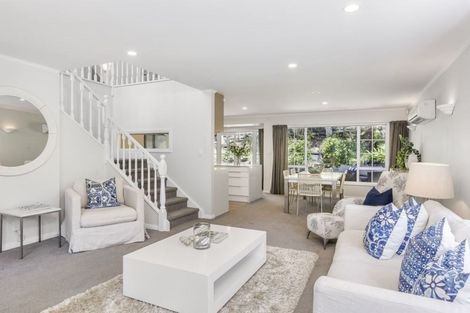Photo of property in 1/48 Seaton Road, Murrays Bay, Auckland, 0630