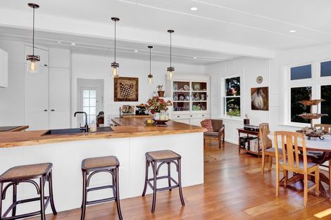 Photo of property in 53 Fox Street, Opunake, 4616