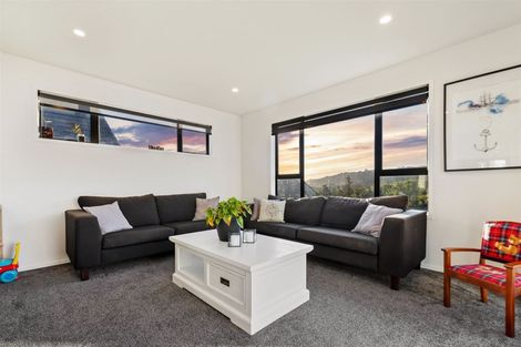 Photo of property in 1 Jeroboam Loop, Kumeu, 0810