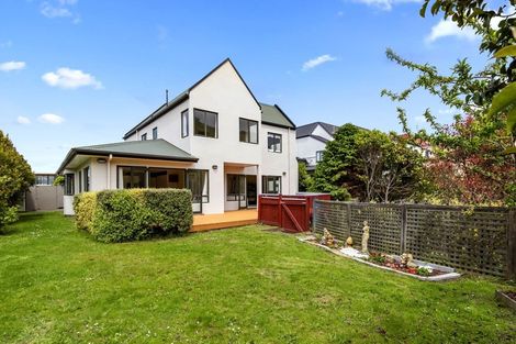 Photo of property in 106 Westchester Drive, Churton Park, Wellington, 6037