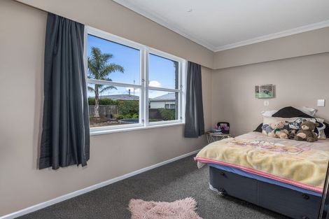 Photo of property in 42 Kennedy Drive, Levin, 5510