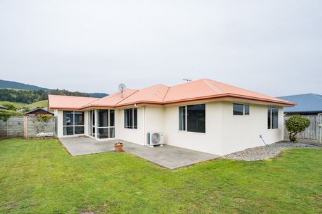 Photo of property in 17 Covent Drive, Stoke, Nelson, 7011