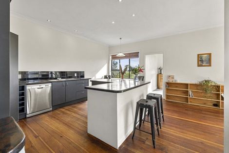 Photo of property in 98a Houchen Road, Raglan, 3295