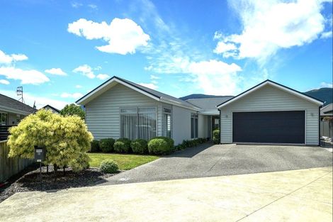 Photo of property in 48 Curtis Street, Stoke, Nelson, 7011