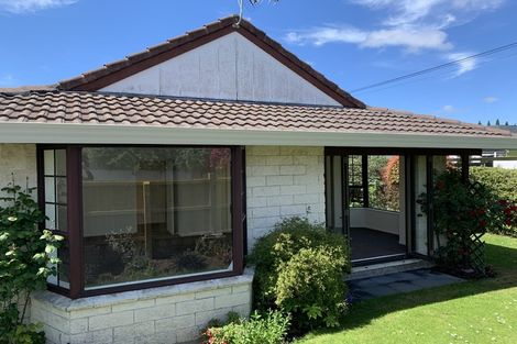 Photo of property in 49 Office Road, Merivale, Christchurch, 8014