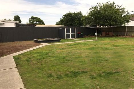 Photo of property in 35 Merrington Crescent, Aranui, Christchurch, 8061