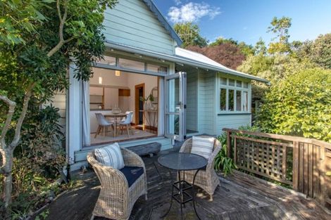 Photo of property in 79 Milton Road, Bluff Hill, Napier, 4110