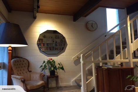 Photo of property in 12/10 Pitarua Street, Thorndon, Wellington, 6011